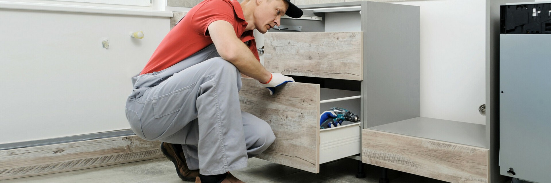 Küchen- und Möbelmontage